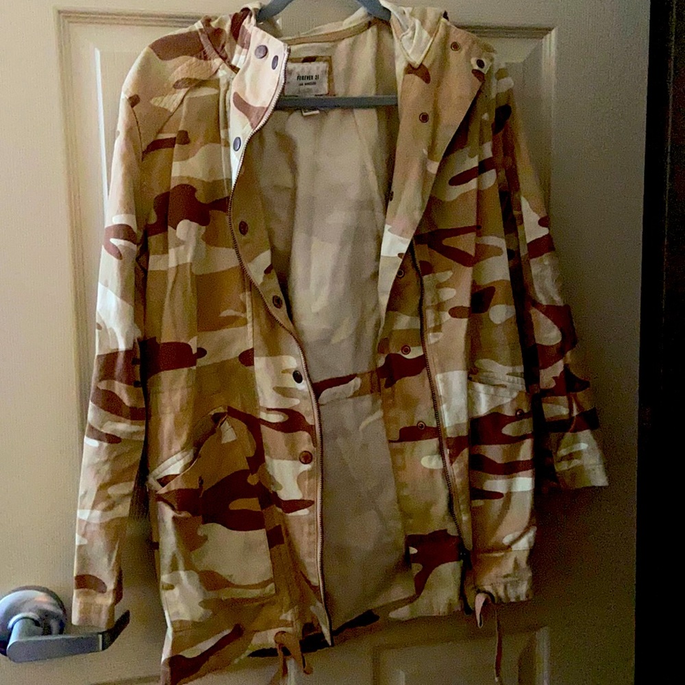 Forever 21 camouflage coat